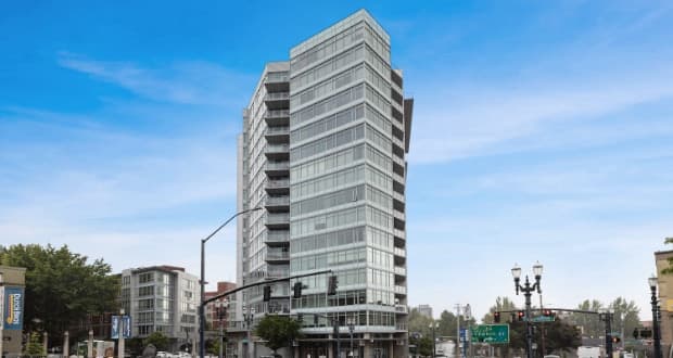 Eliot Tower-Cultural Art Dist exterior